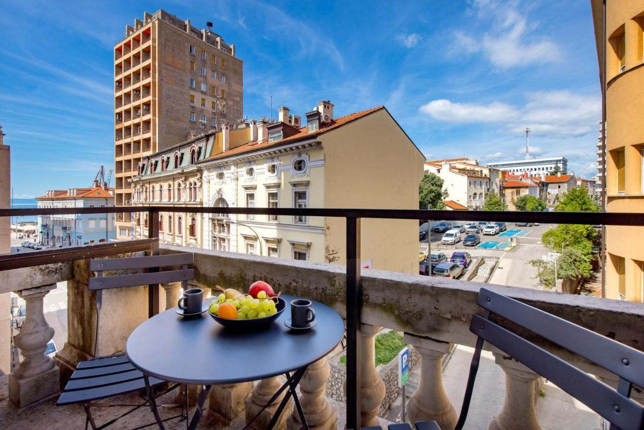 Apartments & Rooms One World Рієка Екстер'єр фото