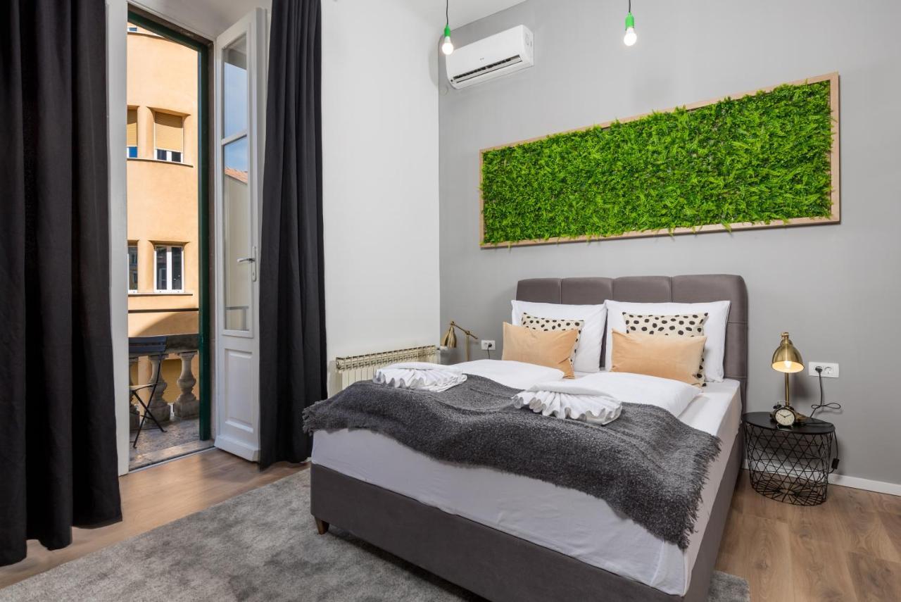 Apartments & Rooms One World Рієка Екстер'єр фото