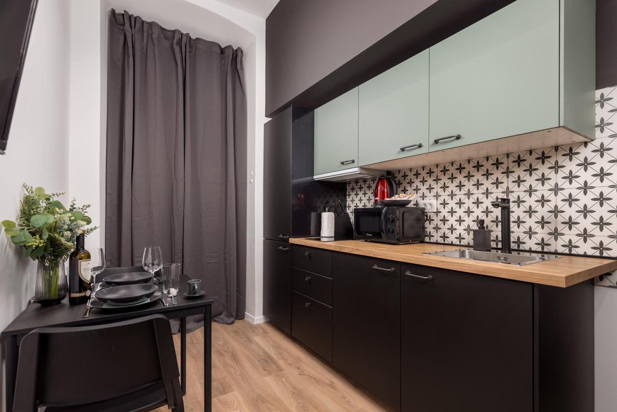 Apartments & Rooms One World Рієка Екстер'єр фото