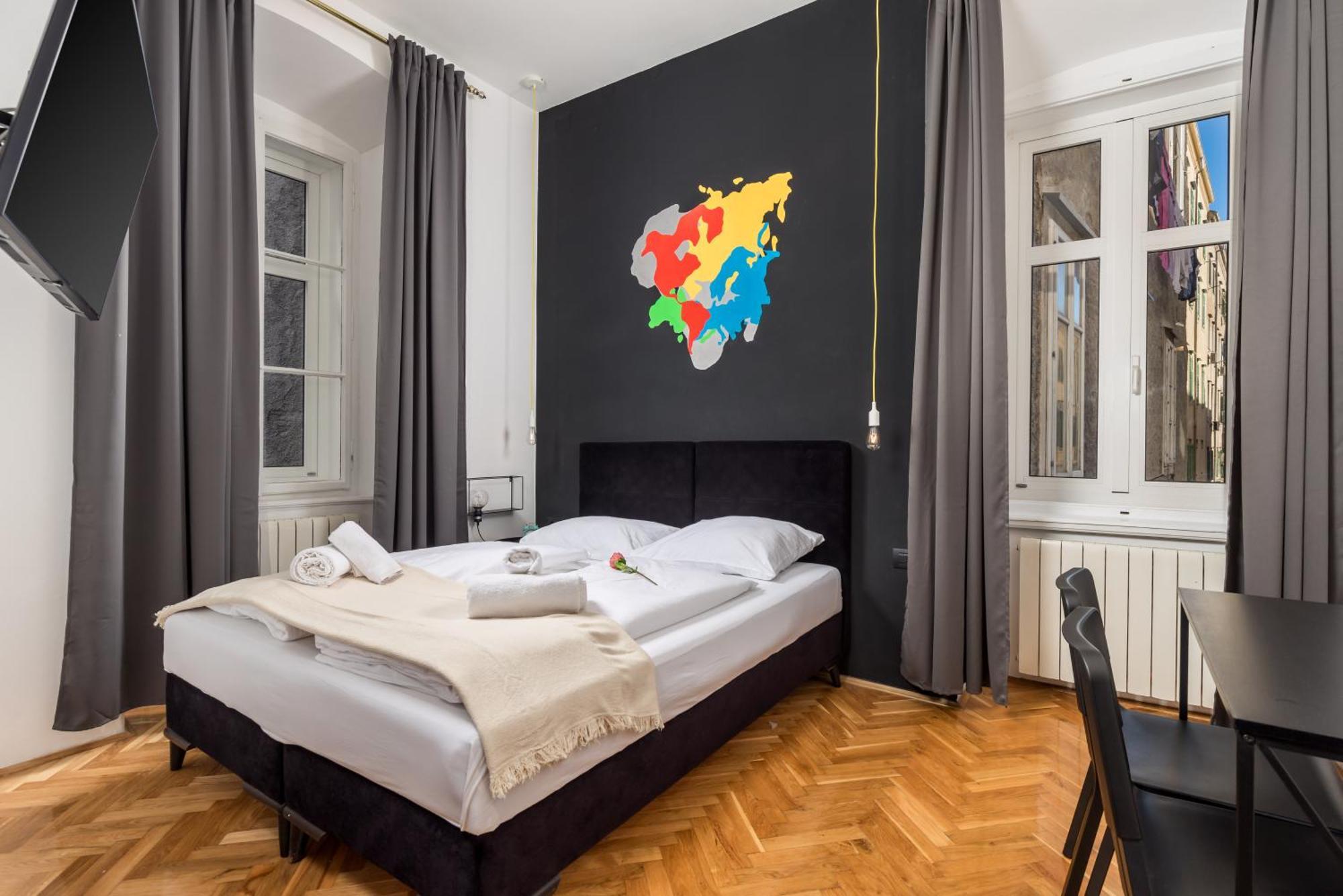 Apartments & Rooms One World Рієка Екстер'єр фото