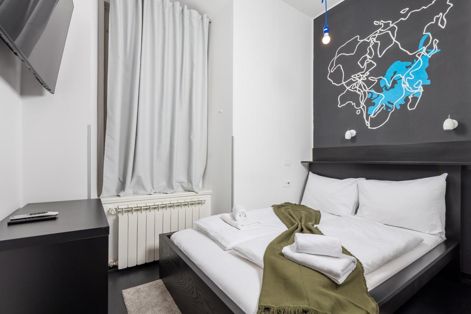 Apartments & Rooms One World Рієка Екстер'єр фото